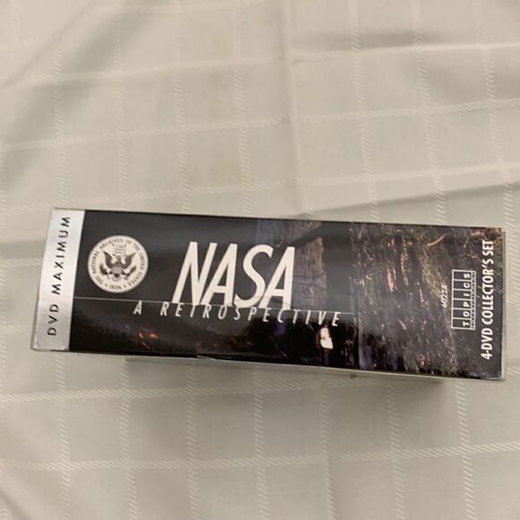 Nasa A Retrospective 9 Films 4 DVD’S Collector’s Set Astronauts Friendship 7 USA - Picture 3 of 7